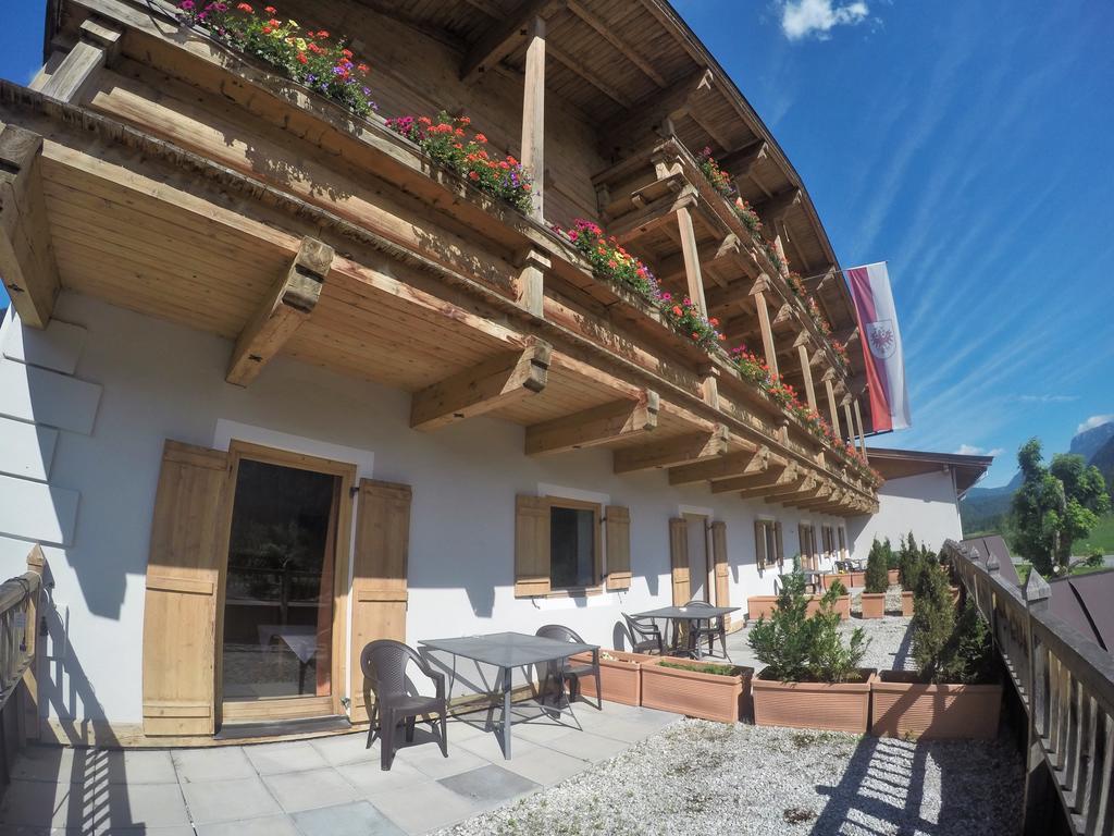 סנט אולריך אם פילרסי Hotel Pillerseehof מראה חיצוני תמונה